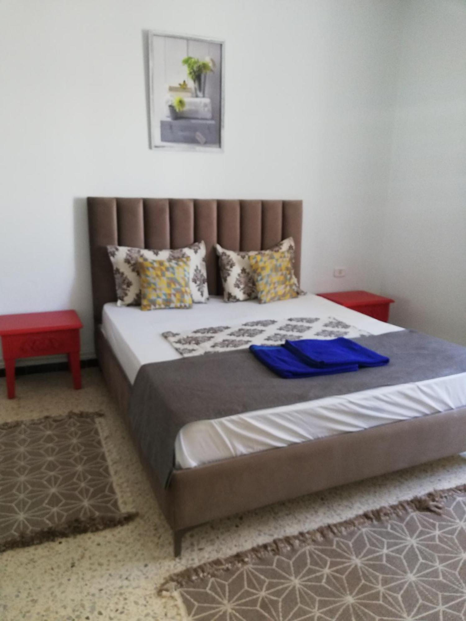 Residence Debbabi Sans Coupure D'Eau Monastir Exterior foto