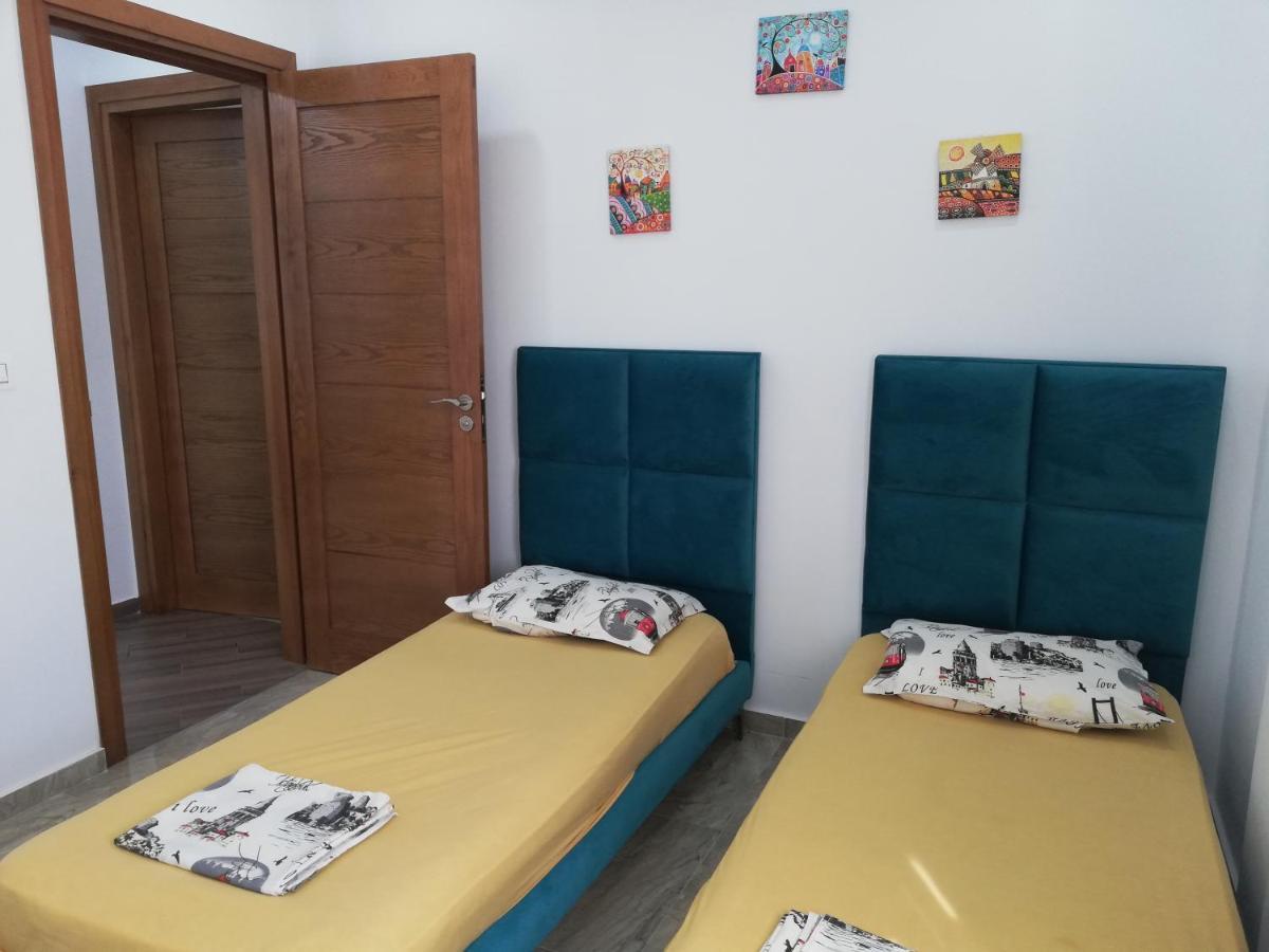 Residence Debbabi Sans Coupure D'Eau Monastir Exterior foto