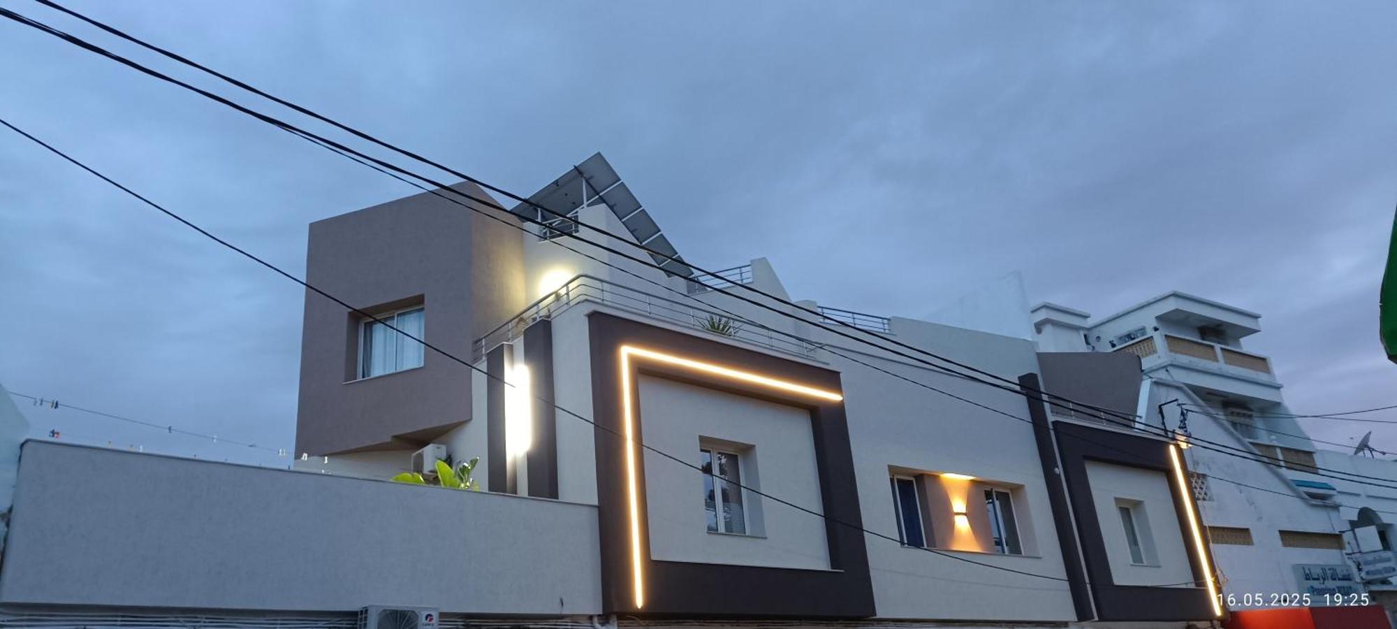 Residence Debbabi Sans Coupure D'Eau Monastir Exterior foto